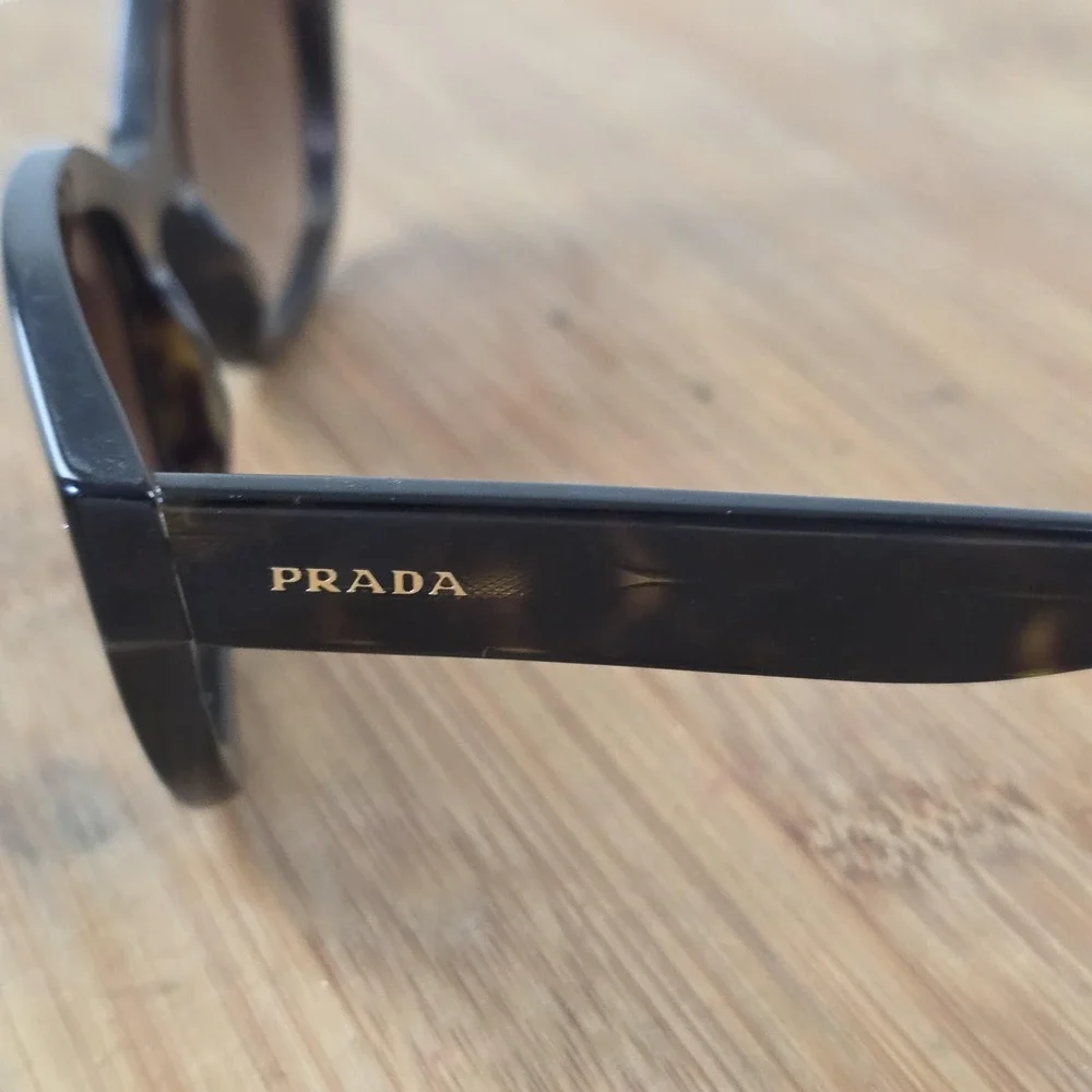 Prada SPR 16V Sunglasses Womens Brown Tortoise Brown Butterfly Tinted Italy - Picture 3 of 16